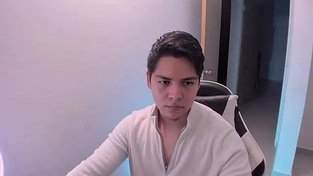 Asta_YunoXXX webcam