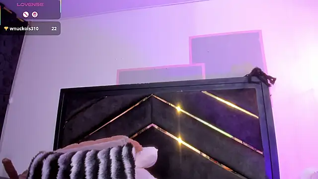 april_jones05 webcam