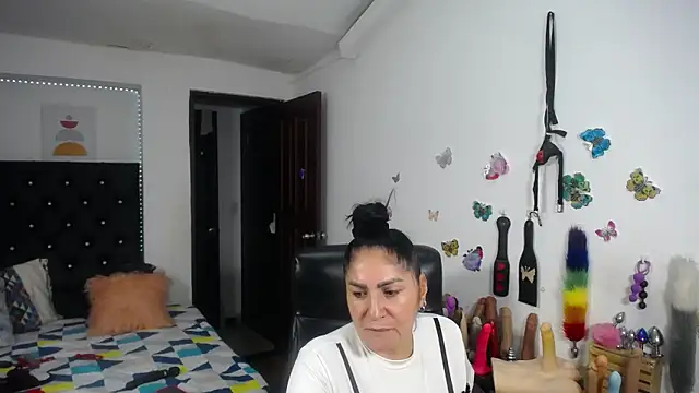 mature_bigboobs10 webcam