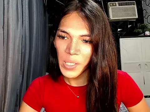 GORGEOUS_CARMEE webcam