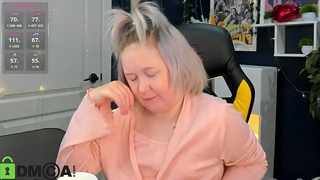Sara_Robinson webcam