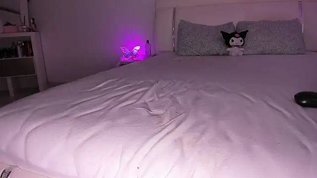 ScarlettJakobs webcam