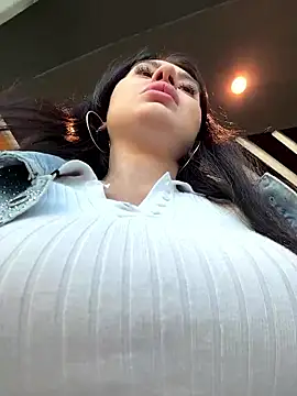 Wet__Bunny webcam