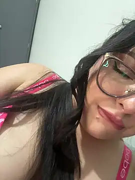 MileyGia webcam
