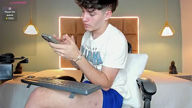 AlejooTwink webcam