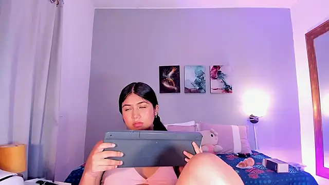 KimTaylorW webcam