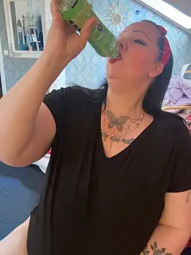 Noraya_ink webcam