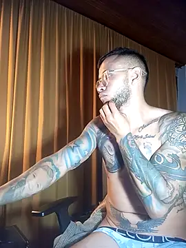 sebastian_horny webcam