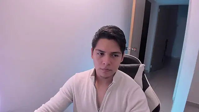 Asta_YunoXXX webcam