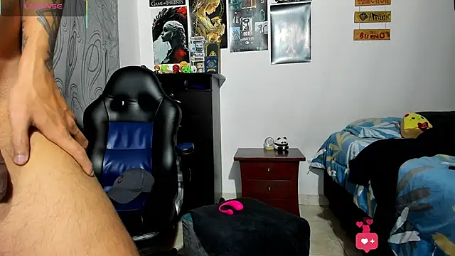 ethan_chloeee webcam