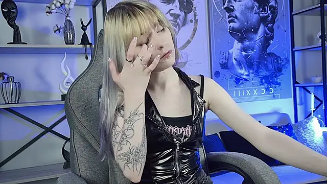 LexiWenford webcam