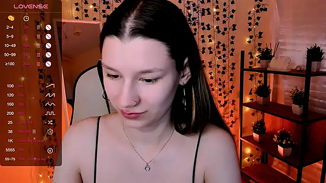 LinaBlossom_ webcam