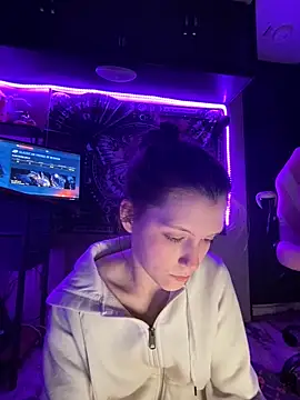 Lilactease webcam
