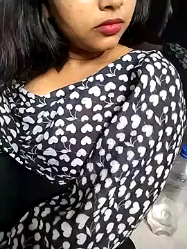 Sexy_Divya__