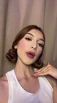 HoneyWeebsss webcam