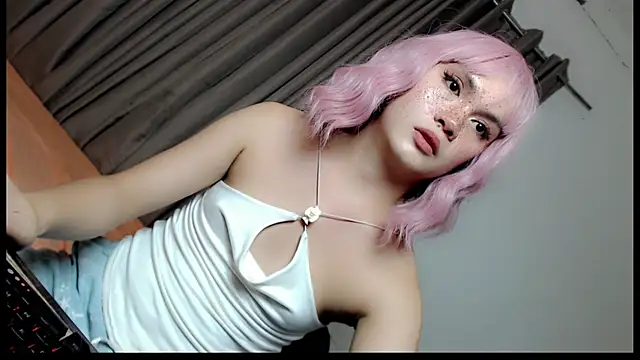 PerfectLadyvoy webcam