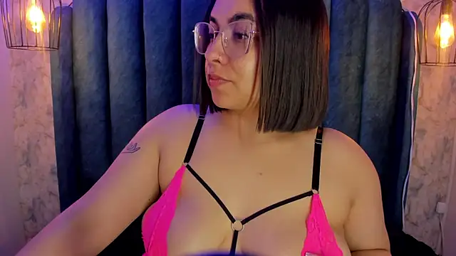 nalalye_cruzz_ webcam