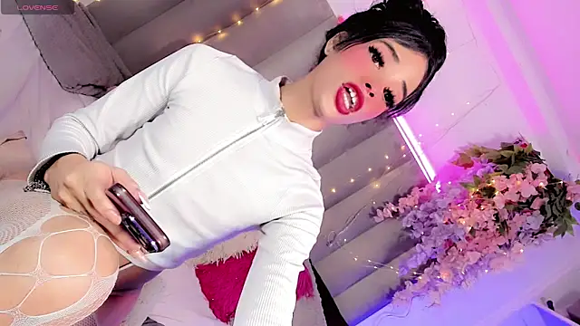 Nina_Keyli webcam