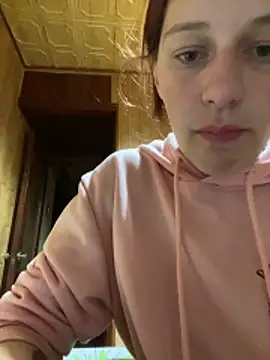 Lily_Viola webcam