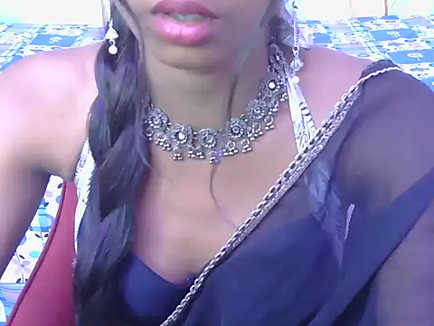 yours-isha webcam