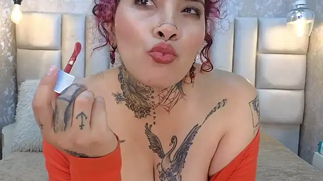 LadyMiax webcam