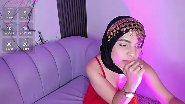 Tahira_Hazad webcam
