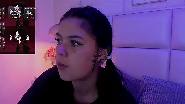 Kikii_1 webcam