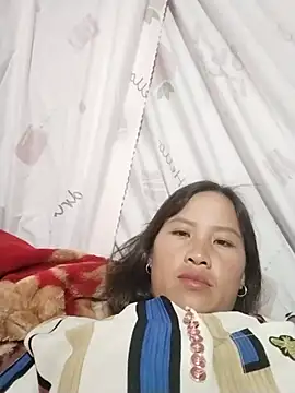 Yo-must webcam