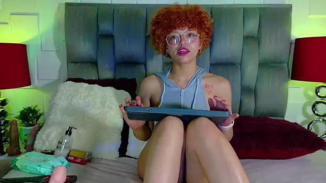 KeiryGinger webcam
