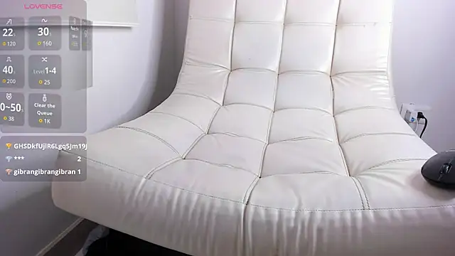 Aaron_Tate webcam