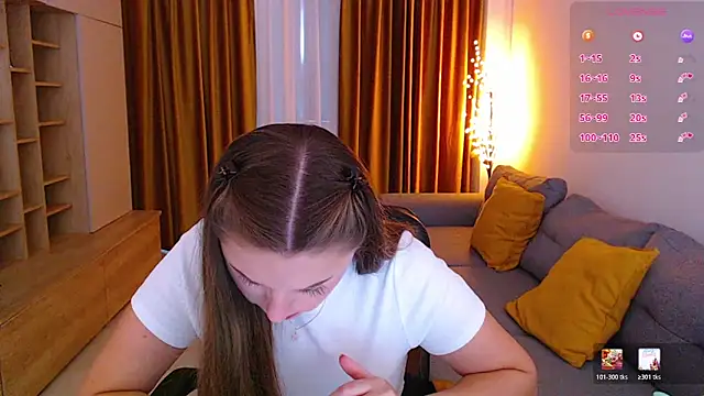 mia_bloomy webcam