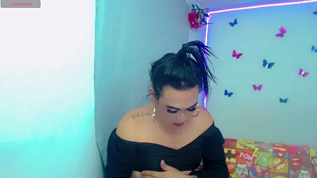 Perla_Hotcortes webcam