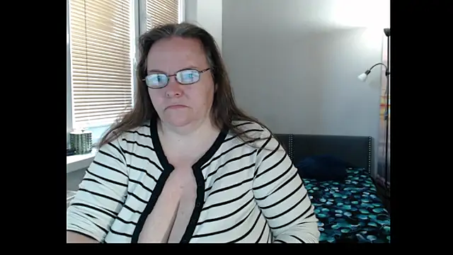 Sweetboobs webcam
