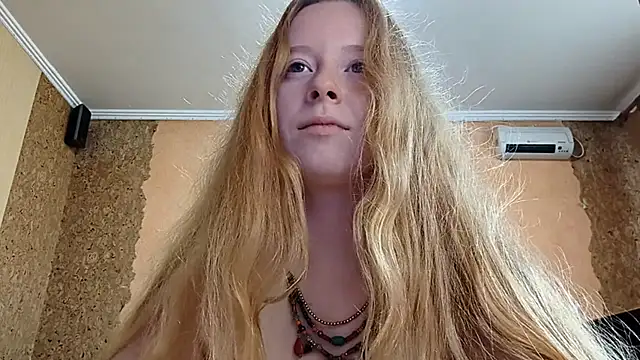 KateVibe_01 webcam
