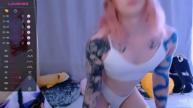alice_hells - Alice_Hells's free webcam - UK Sex Cams