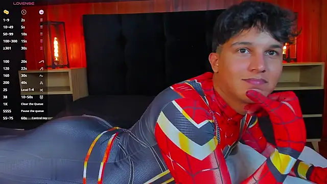 Leo_Savage_ webcam