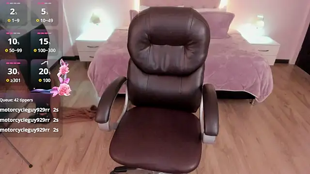 Mariam_Lopez__ webcam