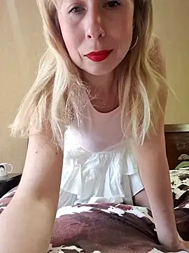 SelinaLovqx webcam