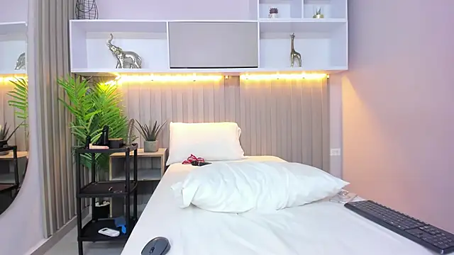 pinktaylor_ webcam