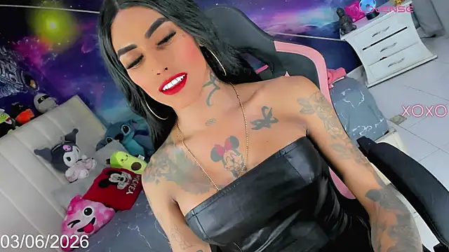 Nella_Dolls webcam