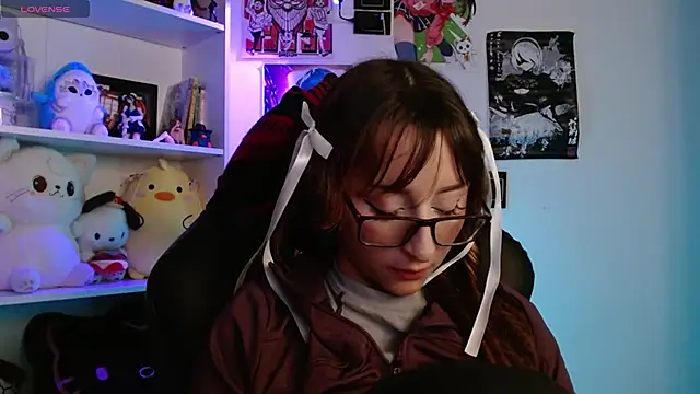 CelesteAyase webcam