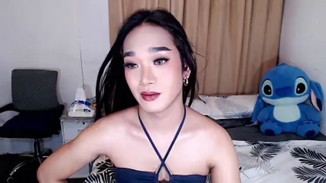 Model: AsianHugeWildSaussage