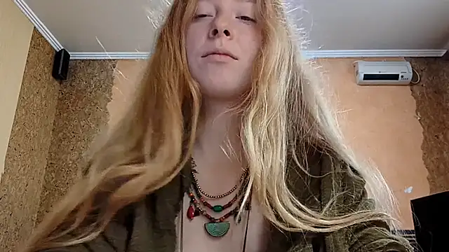KateVibe_01 webcam