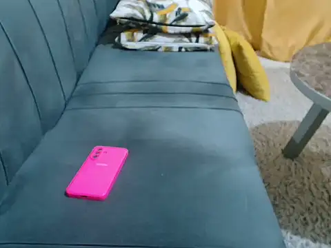 leslysexygirl webcam