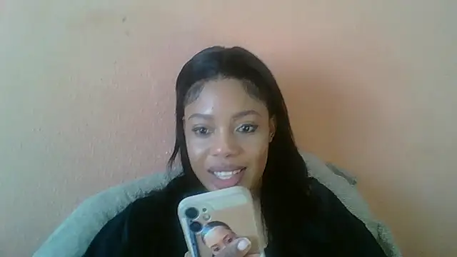 naughtyshalotxx - NAUGHTYSHALOTXX's free webcam - UK Sex Cams