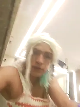 transreyna webcam