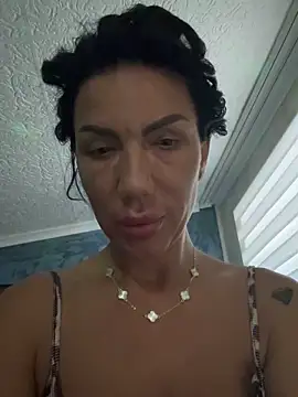 SelineVelvet webcam