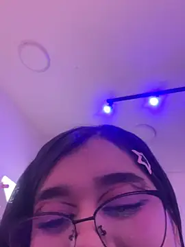 AnniJones webcam
