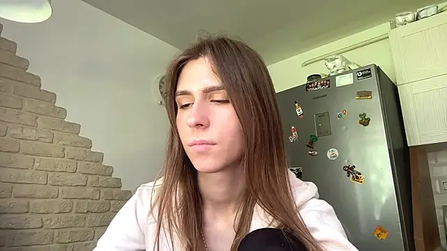ZaraGuyette webcam