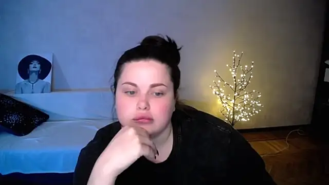 Emily_Mo webcam